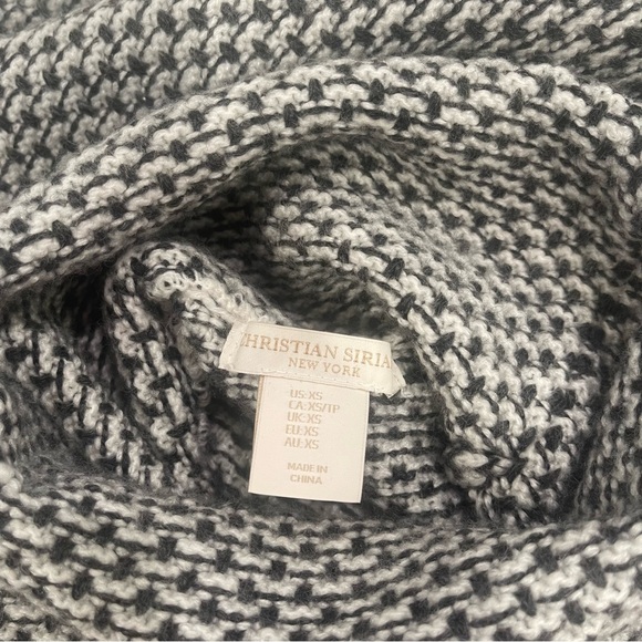 Christian Siriano New York grey and white turtleneck sweater - Picture 12 of 16